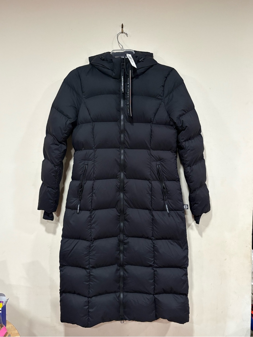 NWT ARITZIA The Supersnug long Puff Jacket Black Puffer Goose down size medium